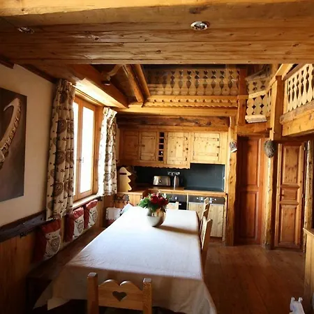 Appartement Duplex De Charme Hyper Centre A Val D'Isere Exterior photo